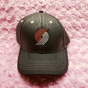 Portland Trail Blazers playoff cap NWOT